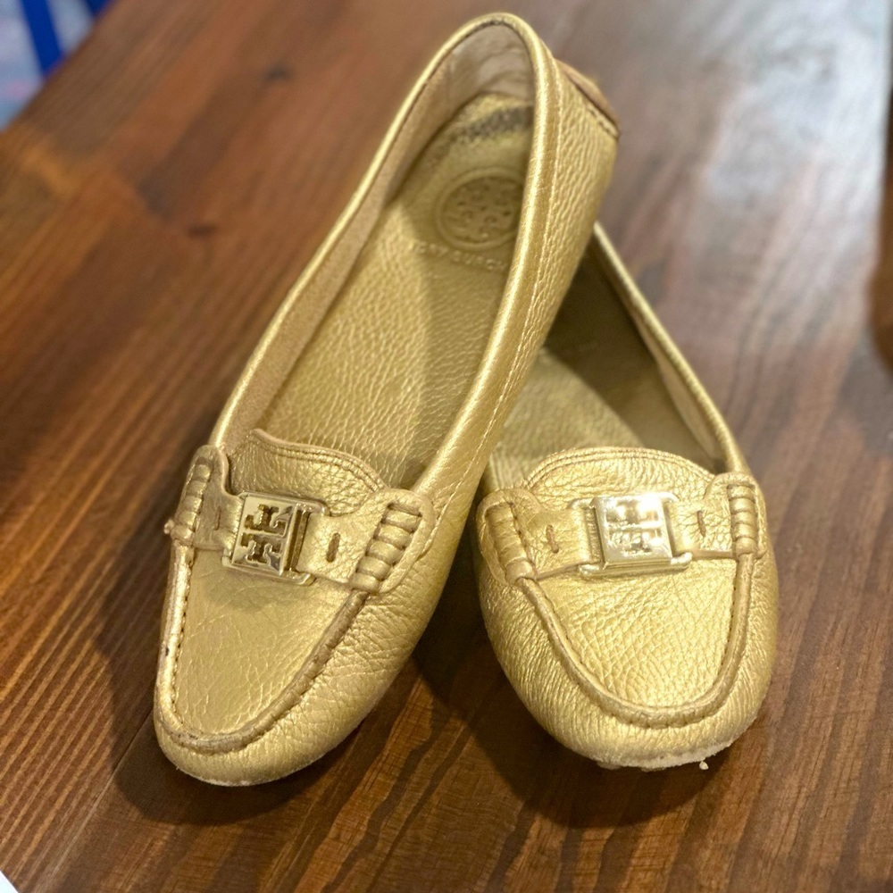 Tory Burch Gold Loafers 7.5
